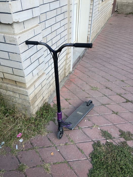 Самокат трюковой