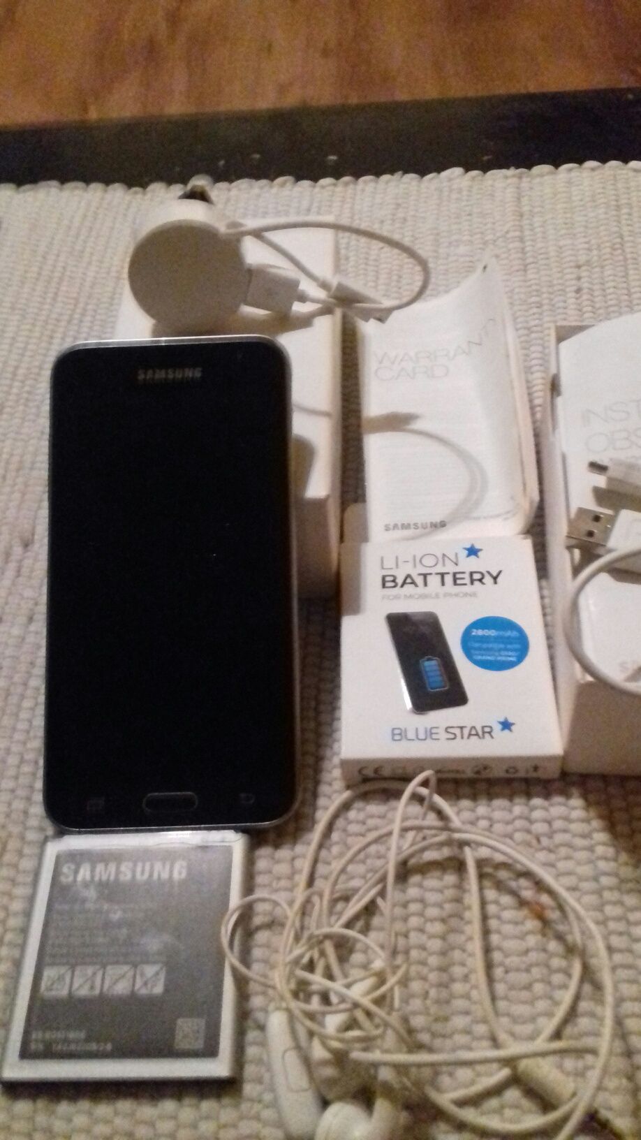 Telefon Galaxy J 3 okazyjna cena 99 zł 2 x baterje org.Ładowarka