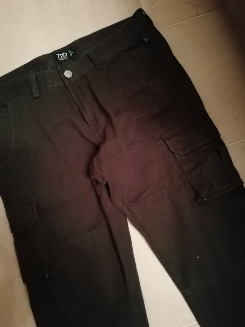 Calças homem corte regular tam 42