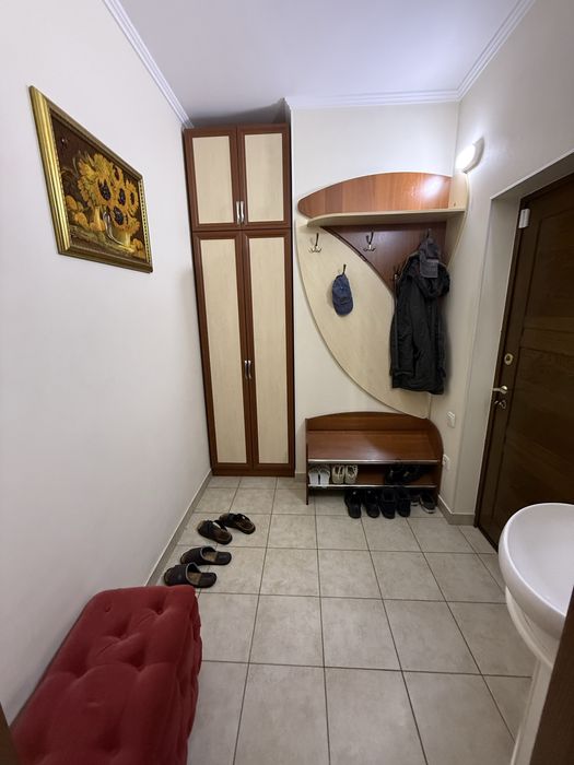 Продаю 4-к ЖК Адмирал 160м2
