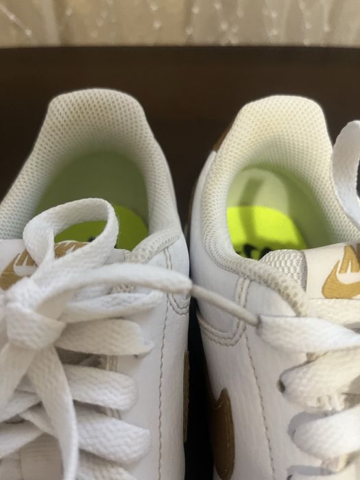 Жіночі кросівкм, кеди Nike