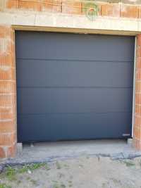 Brama garażowa segmentowa Hormann antracyt planar gładki 2500x2125