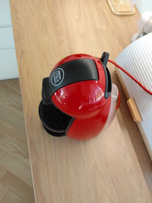 Ekspres Krups do kawy Dolce Gusto  czerwony