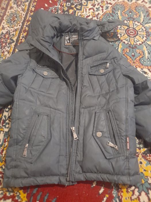 Відам безкоштовно курточку