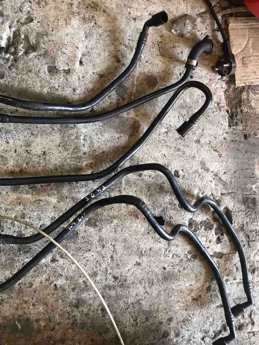 Вакуумна трубка Фольксваген Т-4 2,5TDI 1.9TDI 2.4D