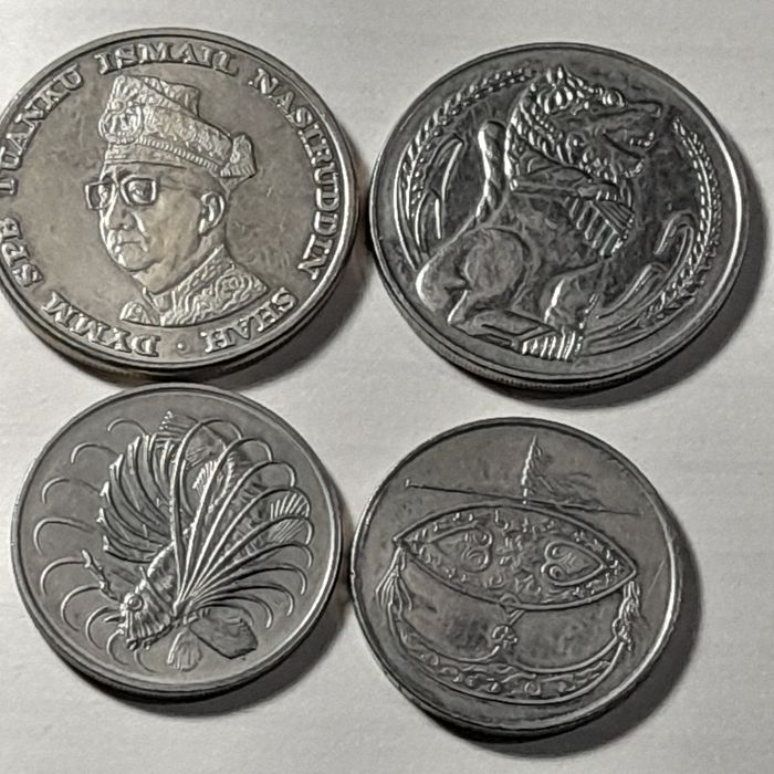 Продам монеты Сингапур/Малайзия. игшапур