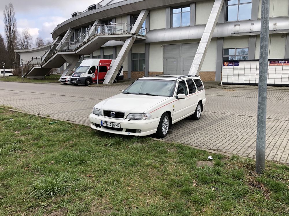 Volvo v70 R 2.5 Tdi 190 KM