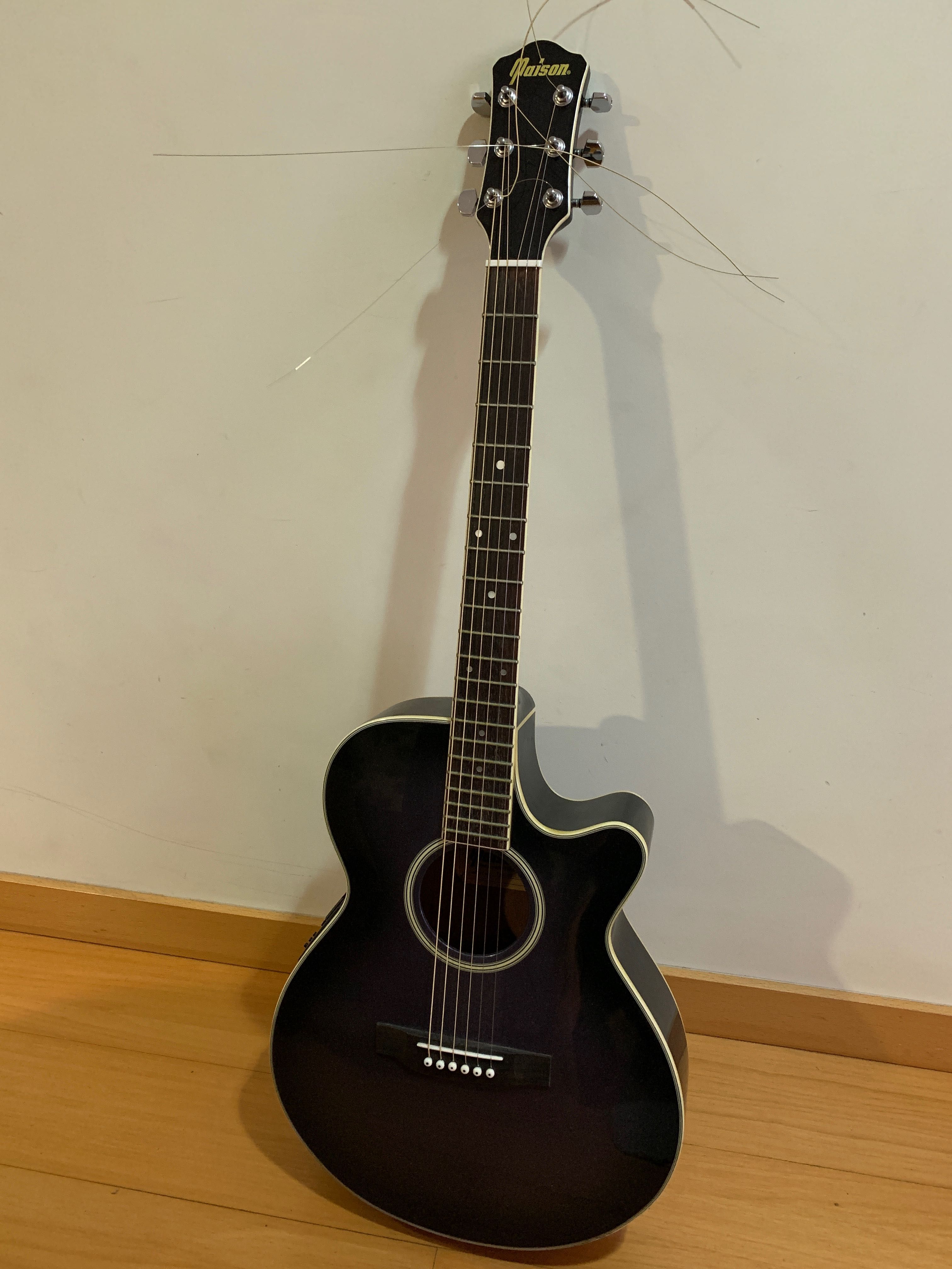 Guitarra EletroAcústica Maison + Estojo Rígido