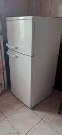 Продаємо холодильник Bosch Cooler KSV24320