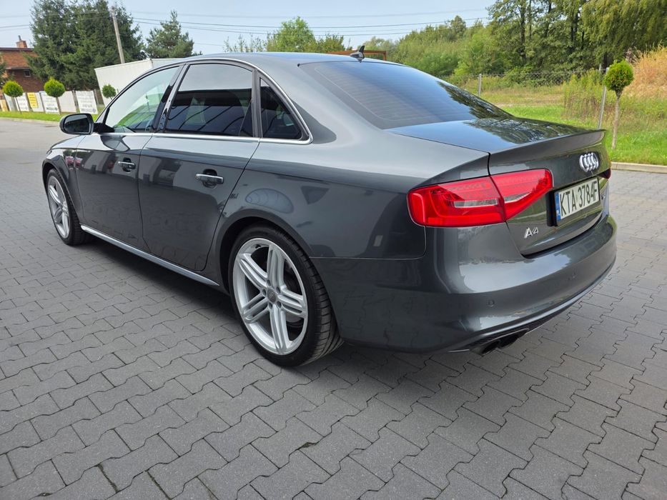 Audi A4 B8 /2x S-Line /2.0tdi 150Km/2013r