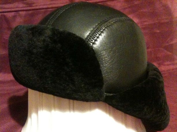 Шапка Шлем 2 натуральне хутро чорне, довге вухо
