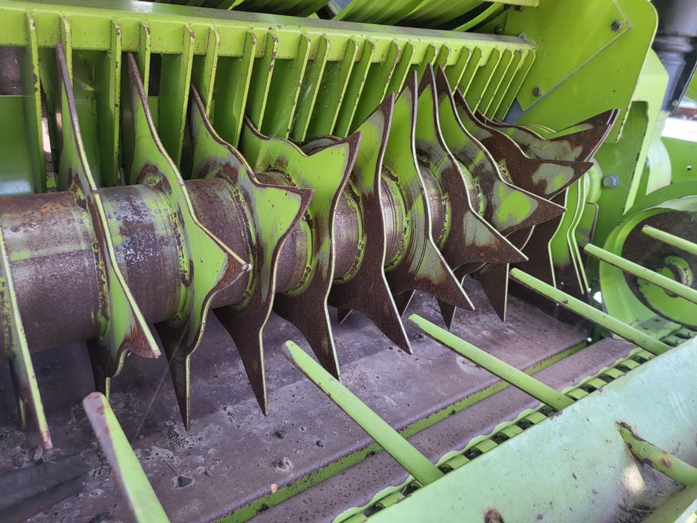 CLAAS Quadrant 2200 prasa kostkujaca, z Niemiec , stan BDB, umowa