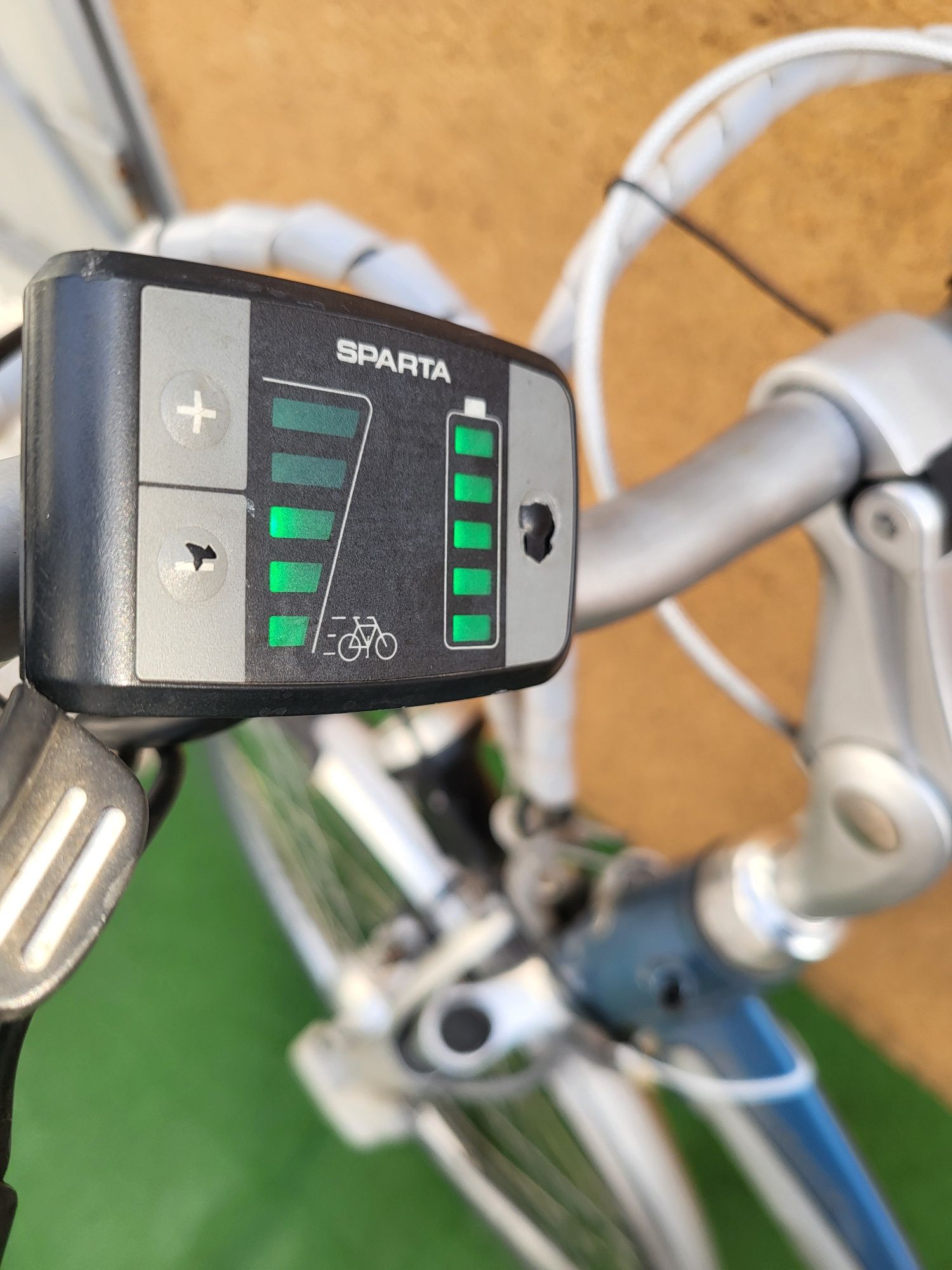 Електро велосипед Sparta Emotion / 250W / Nexus 7