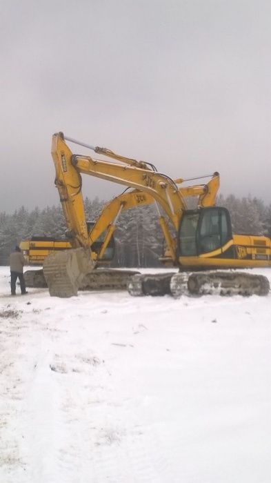 Оренда гусеничного екскаватора JCB-220, оренда спецтехніки