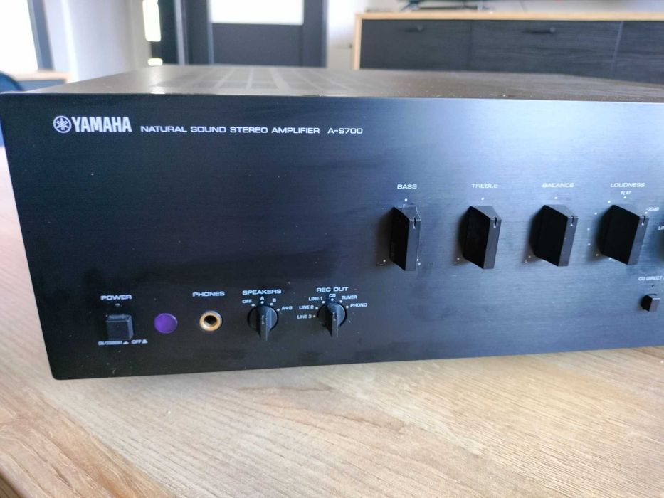 Wzmacniacz YAMAHA A-S700