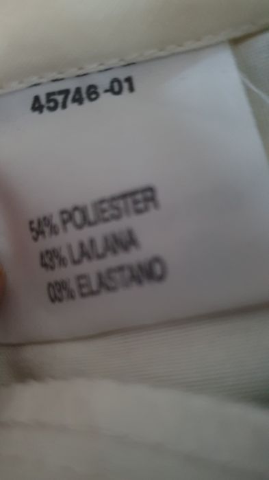 Calças cinza claro tecido fino