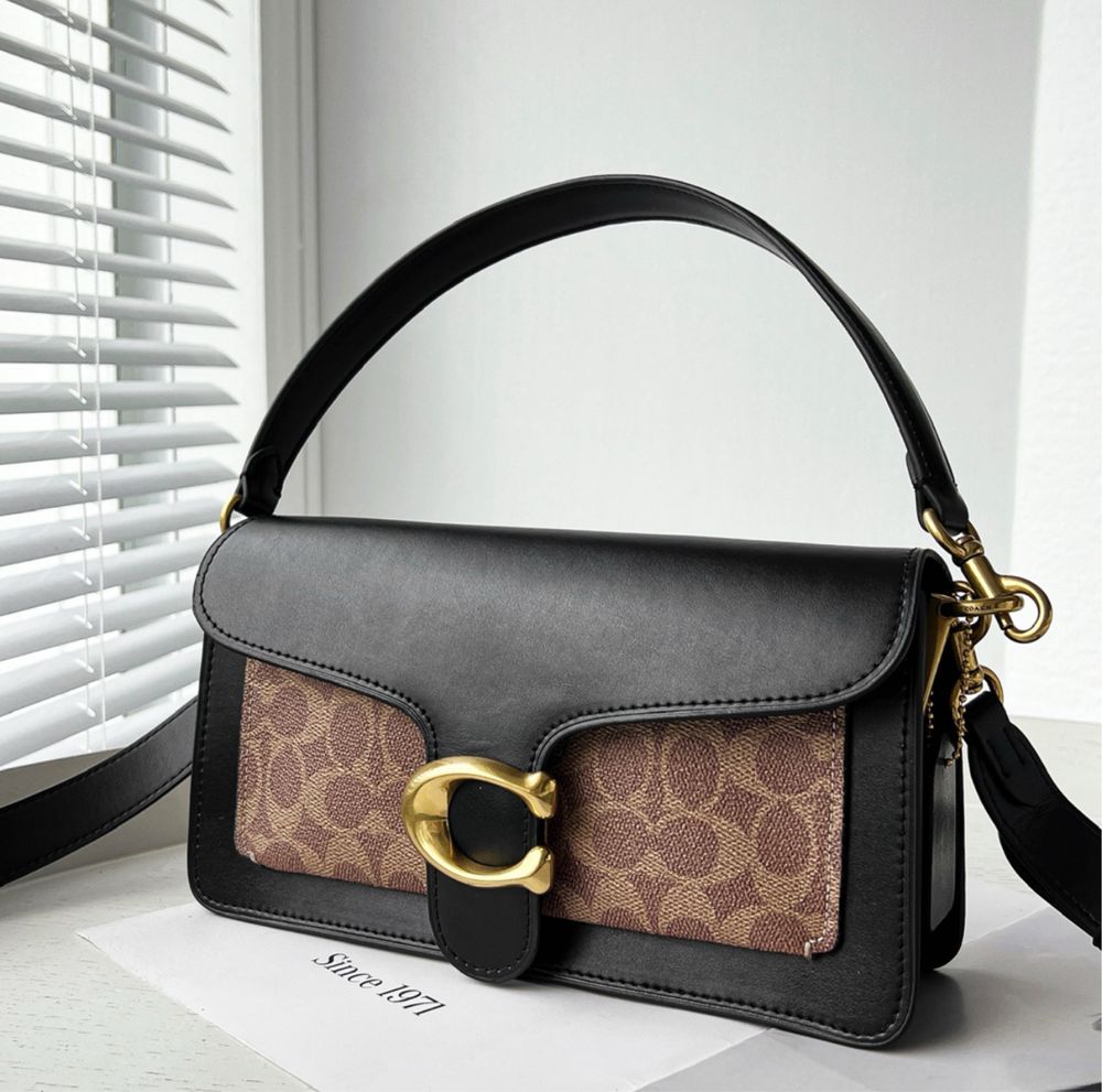 Сумка Coach Tabby 26 With Signature Canvas Tan Black з гладкою шкірою