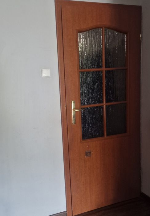 Drzwi łazienkowe 80 i pokojowe 80