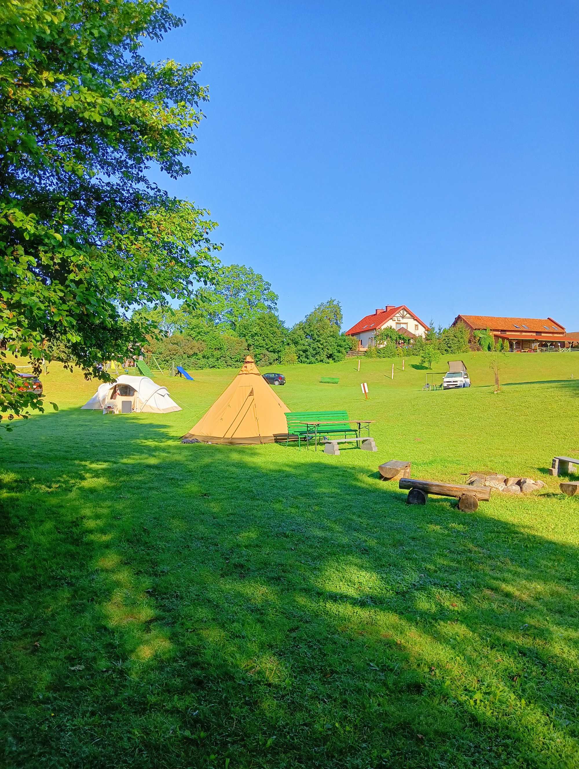Apartamenty.Pole namiotowe Żelazny most Ukta.kajaki,rowery,sauna.