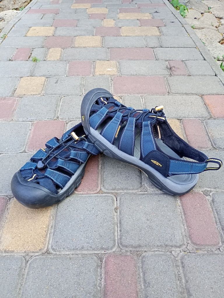 Сандалі Keen Newport H2 43 / 44