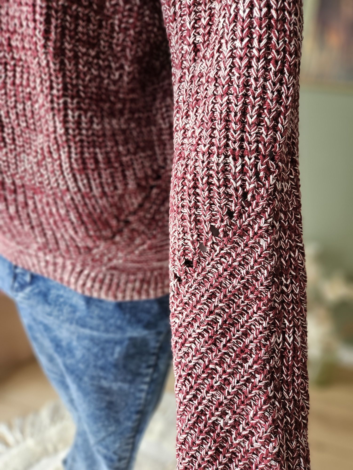 Sweter burgundowy damski casual H&M z ażurowym zdobieniami M capsule j