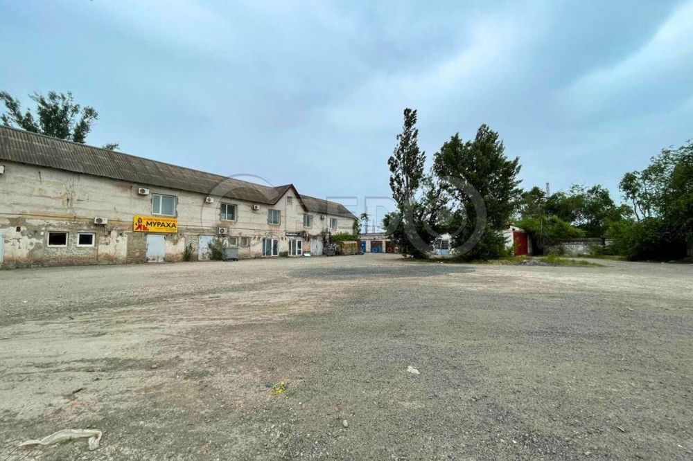 Продаж комплексу, вул. Кобилянського