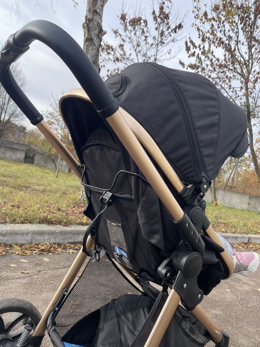 Універсальна коляска-трансформер 2в1 Momi