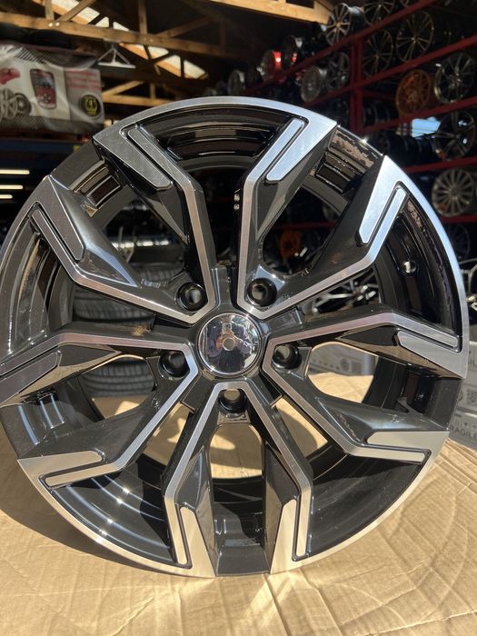 *Komplet alufelg 5x114.3 16” mazda honda hyundai toyota kia mitshubish