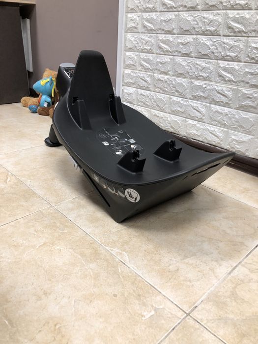 База isofix для автокрісла cybex cloud z