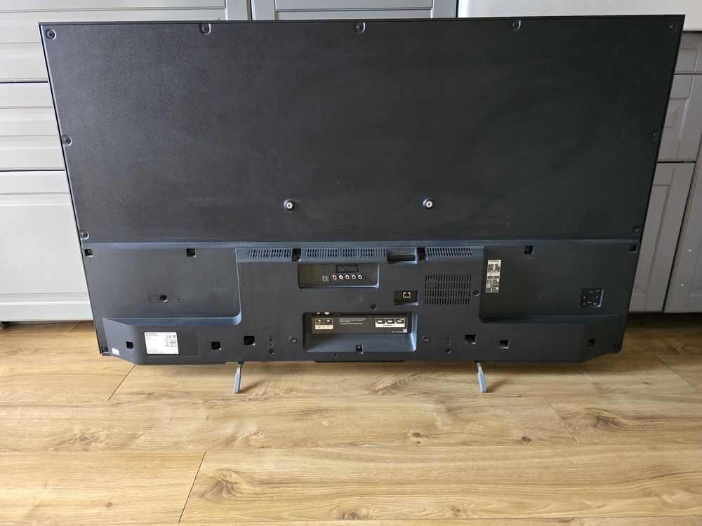 Telewizor Sony KDL-55W829B - 55 cali, Full HD, 3D, Smart TV