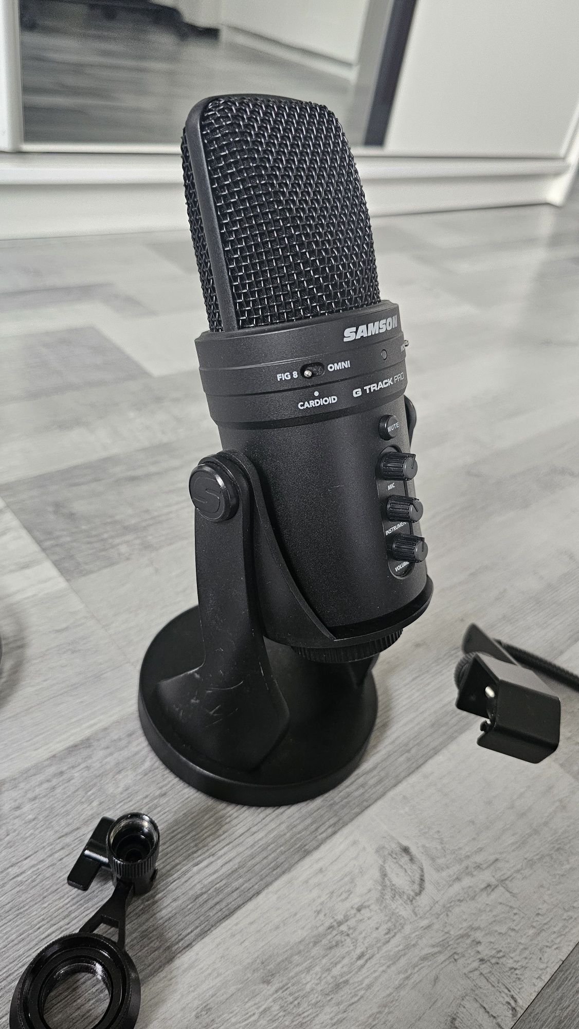Samson GTRACK PRO USB - Stan idealny mikrofon pojemnościowy