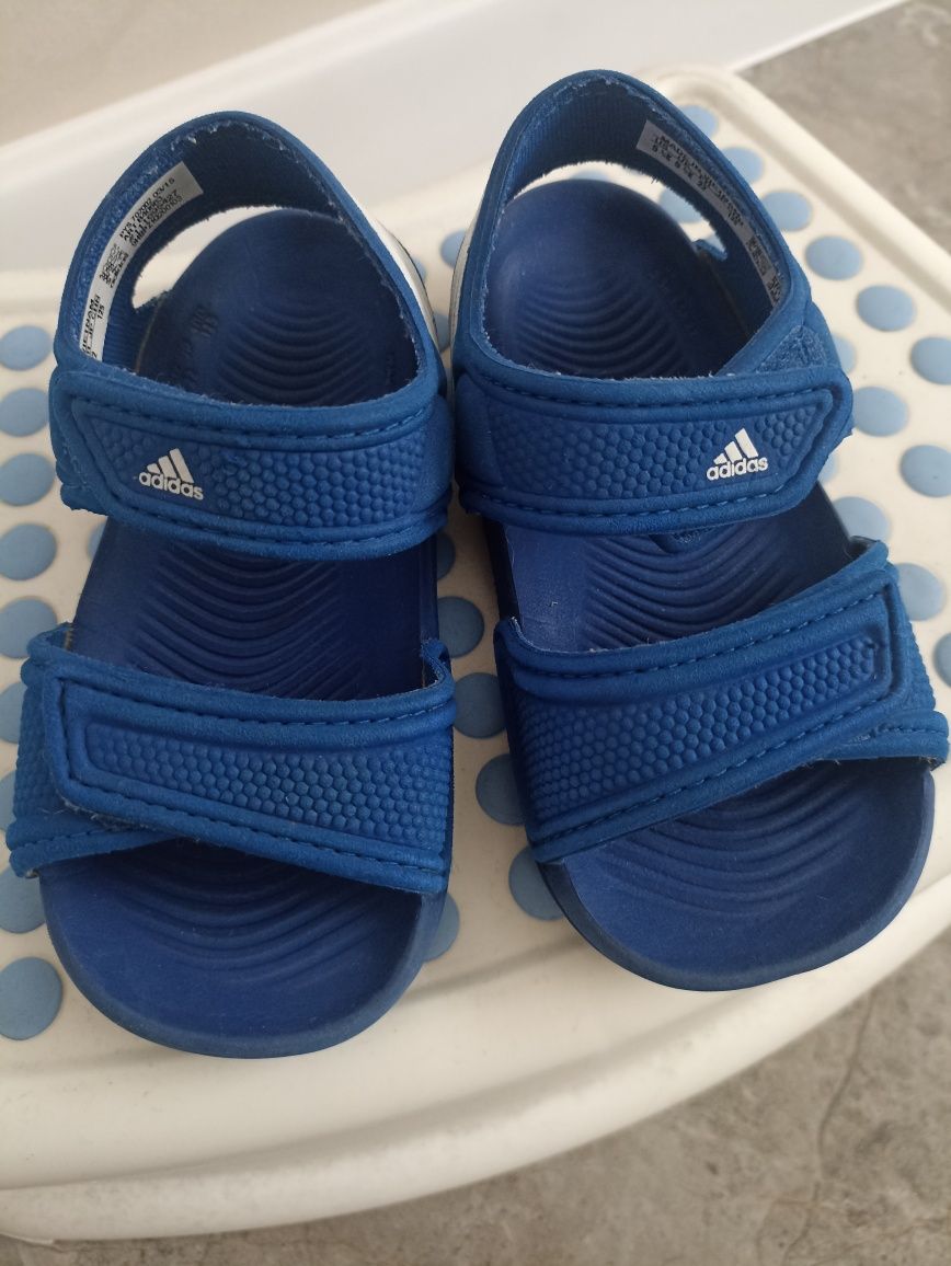 Босоніжки adidas оригінал