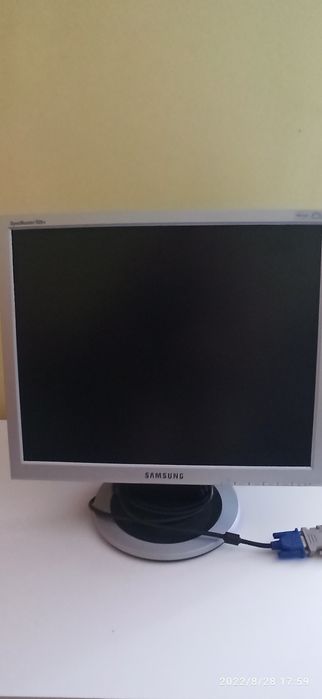 Monitory Samsung SyncMaster 920n oraz 226bw