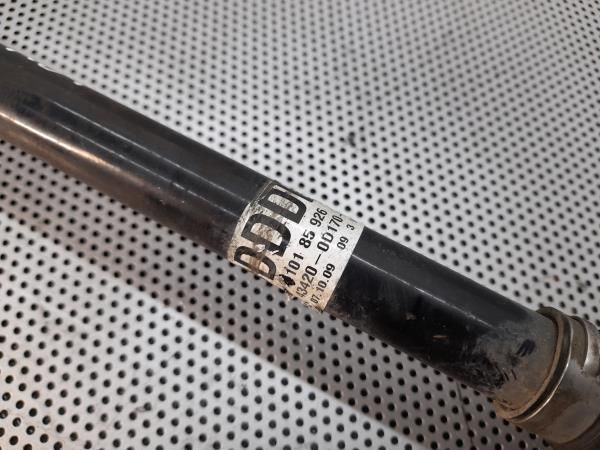 Transmissão frente esquerda TOYOTA Yaris (_P9_)