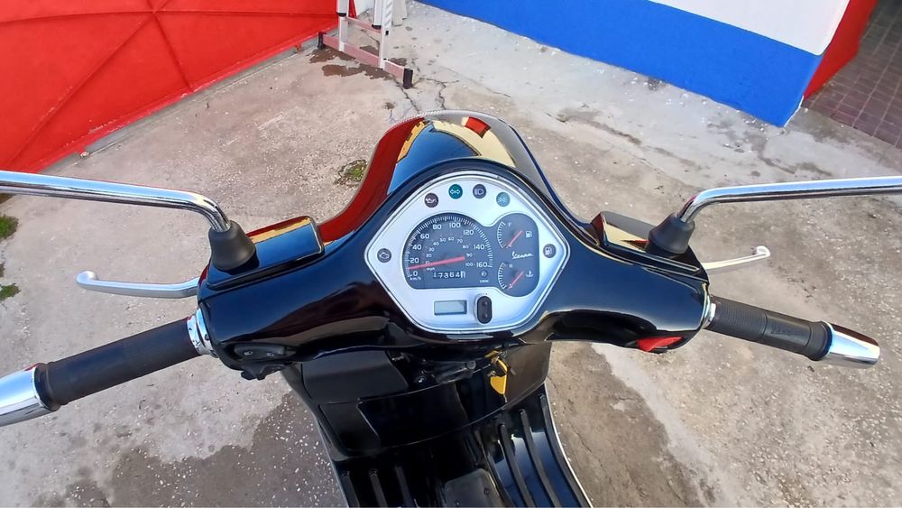 Mota Vespa GTS 125 IE Super
