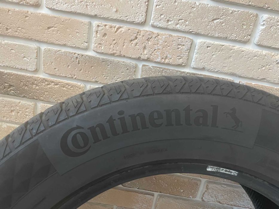 зимові автошини (резина) 235/60 R18 Continental Viking Contact 7