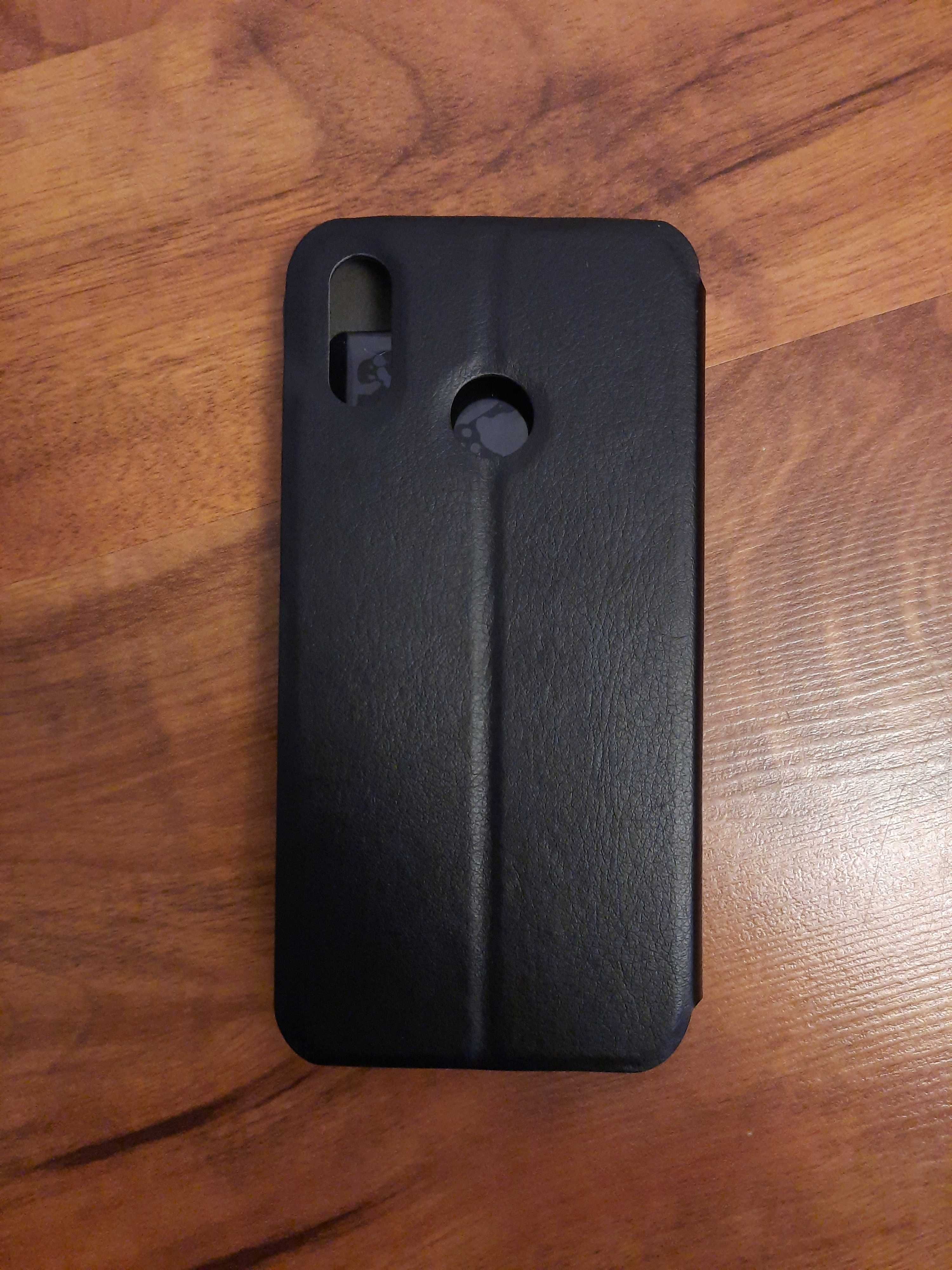 Zamykane Czarne etui case z okienkiem do Huawei P Smart +