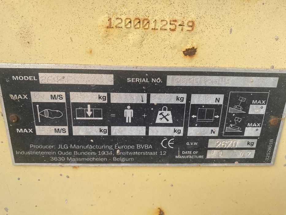 Podnośnik nożycowy elektryczny JLG 2646 ES Aktualne UDT