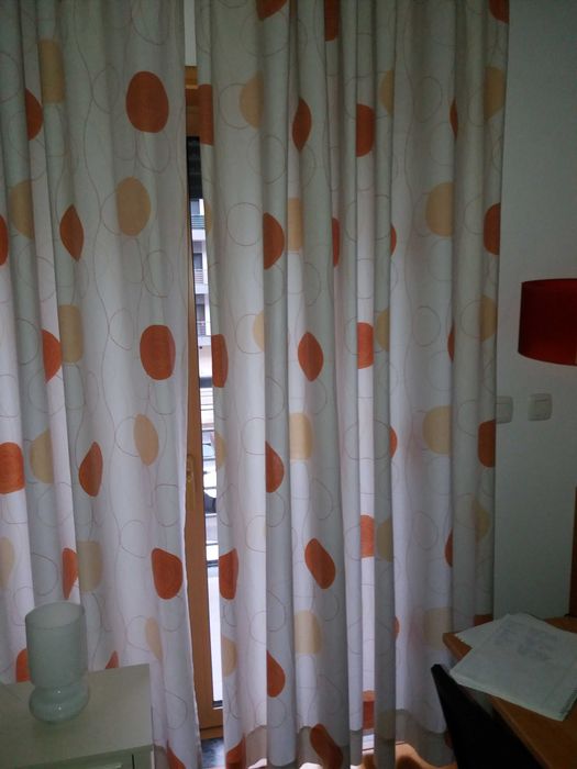 Cortinados como novos