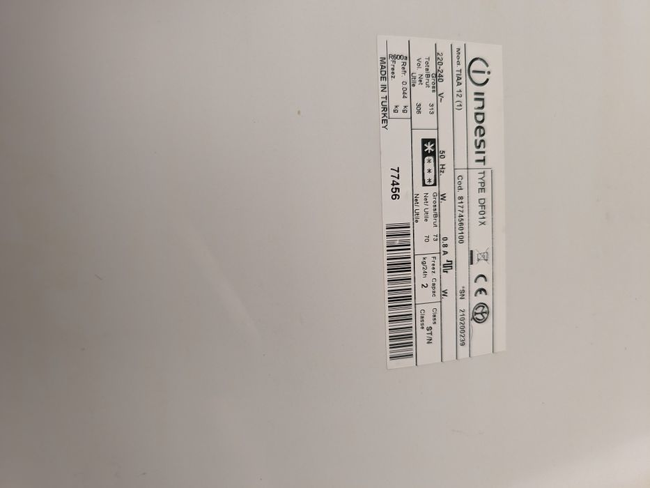 Frigorífico Indesit 318L