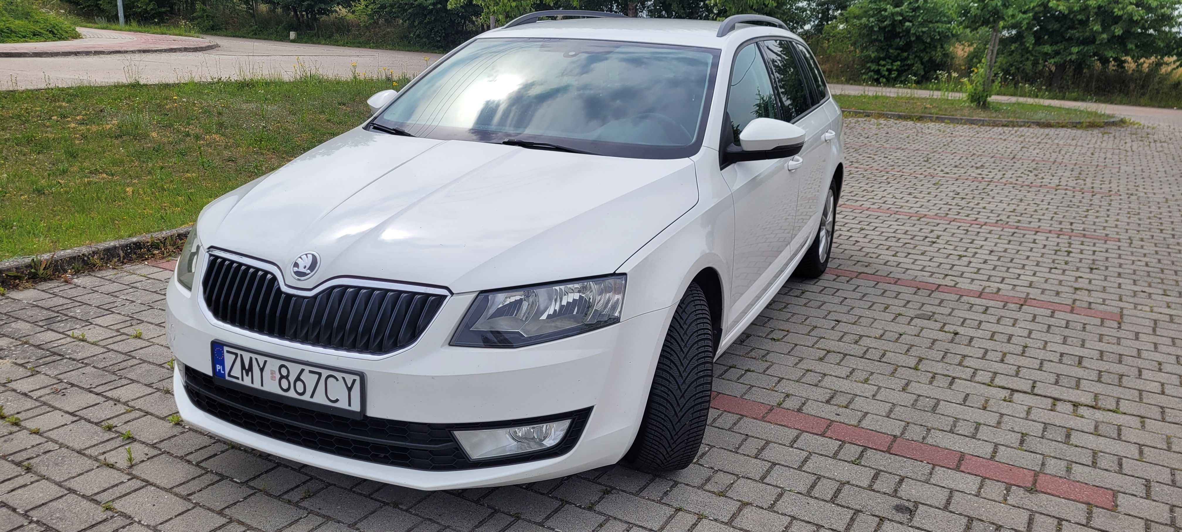 Sprzedam Skoda Octavia 1.6 TDI Ambition DSG Automat Nowy Rozrząd