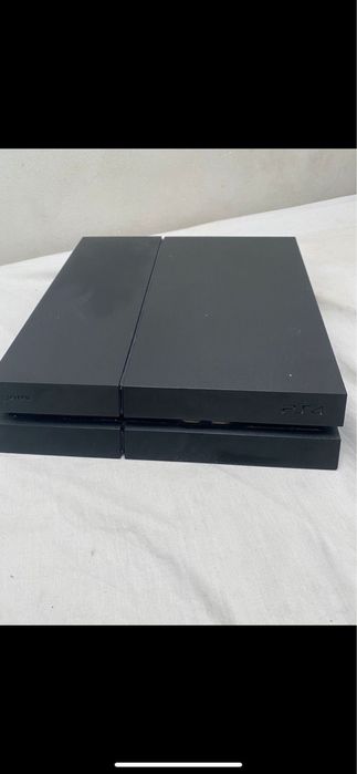 playstation 4 ps 1TB com 1 comando e jogos