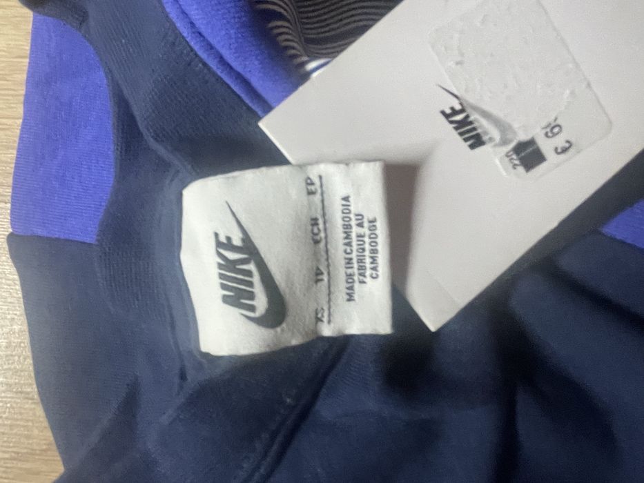 Свитшот nike новий