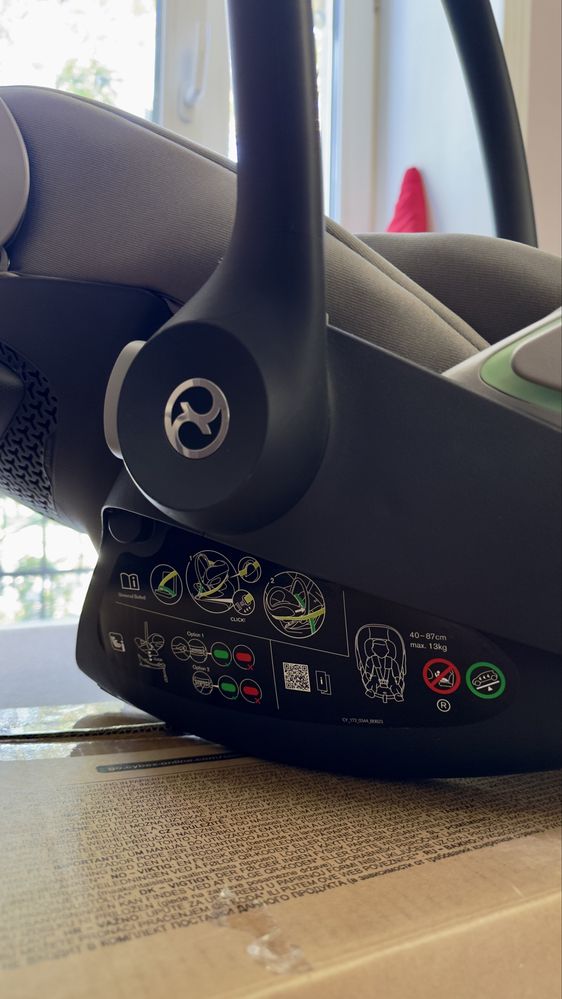 Продам Cybex Cloud G i-Size Lava Grey