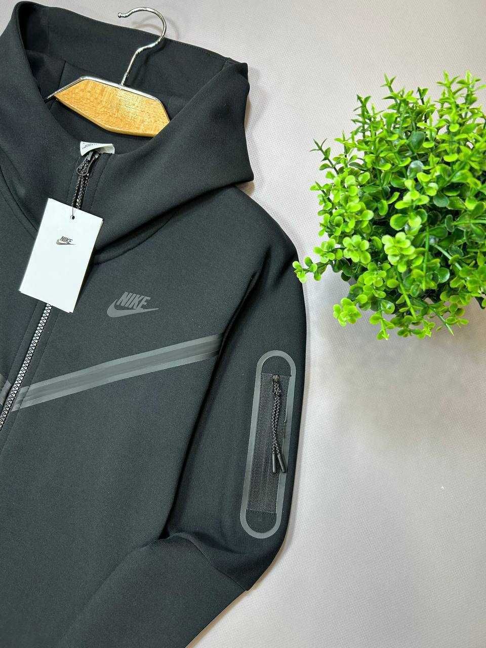 Орігінальна кофта Nike tech fleece