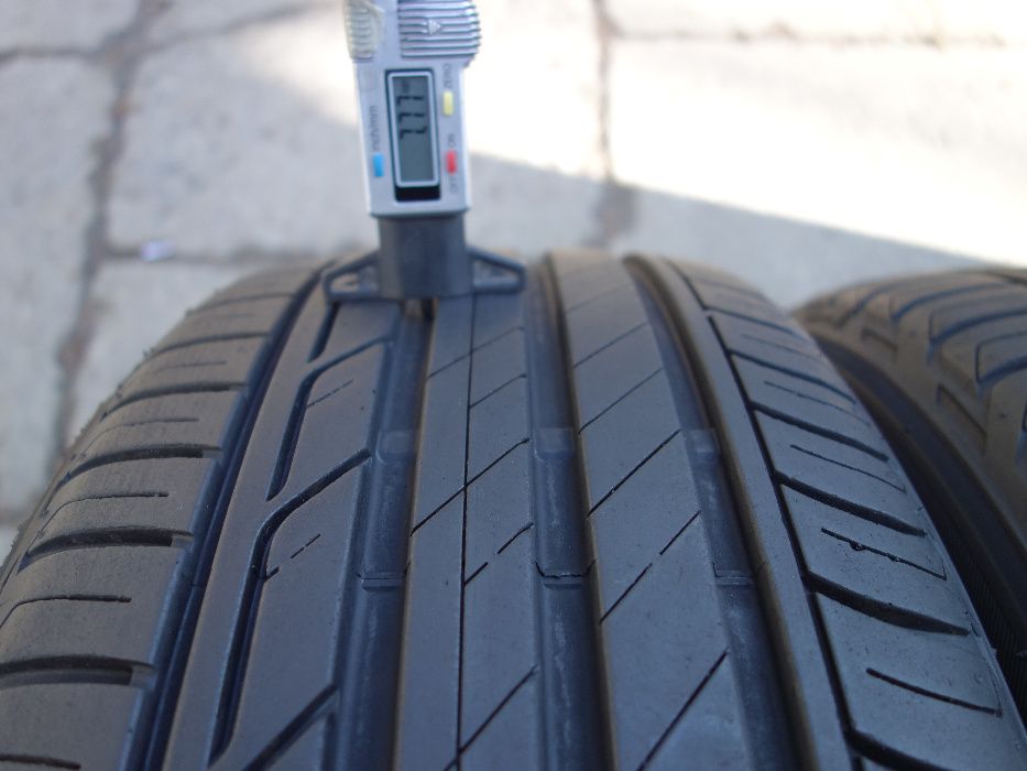 Opony 215/50/18 BRIDGESTONE  2 Sztuki JAK NOWE!!!