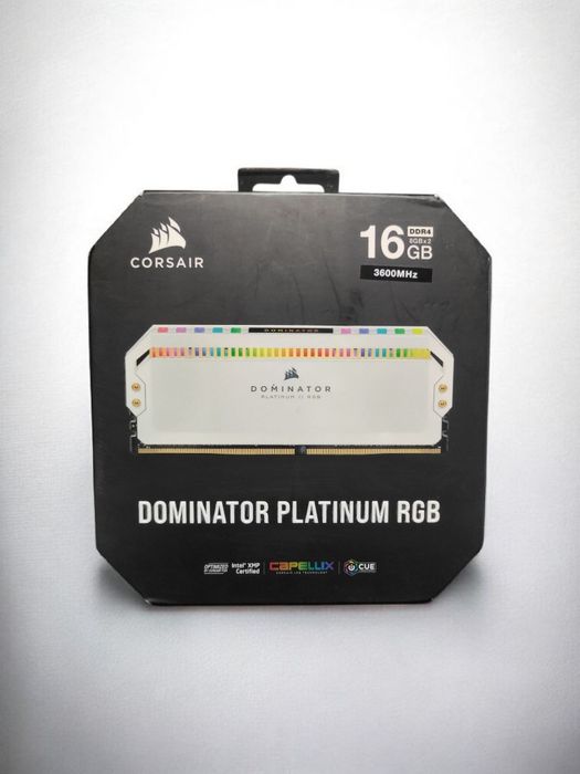 Na Lewara Pamięć RAM Corsair Dominator Platinum RGB DDR4 16gb 3600MHz