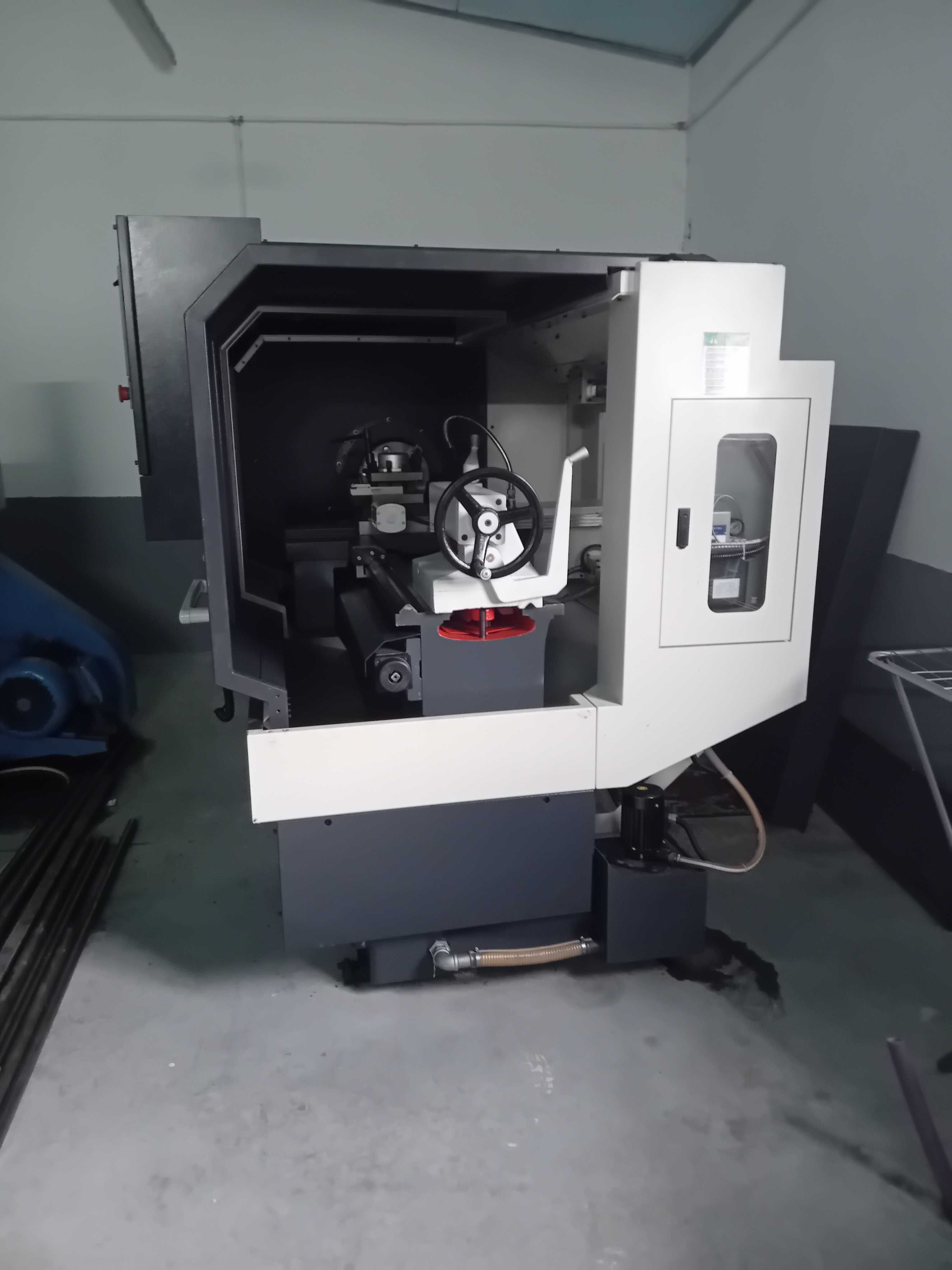 Pacote torno cnc, centro de maquinagem cnc e torno convencional