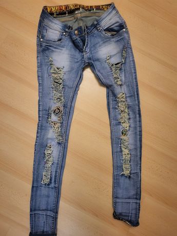 spodnie jeansowe rozciągliwe
