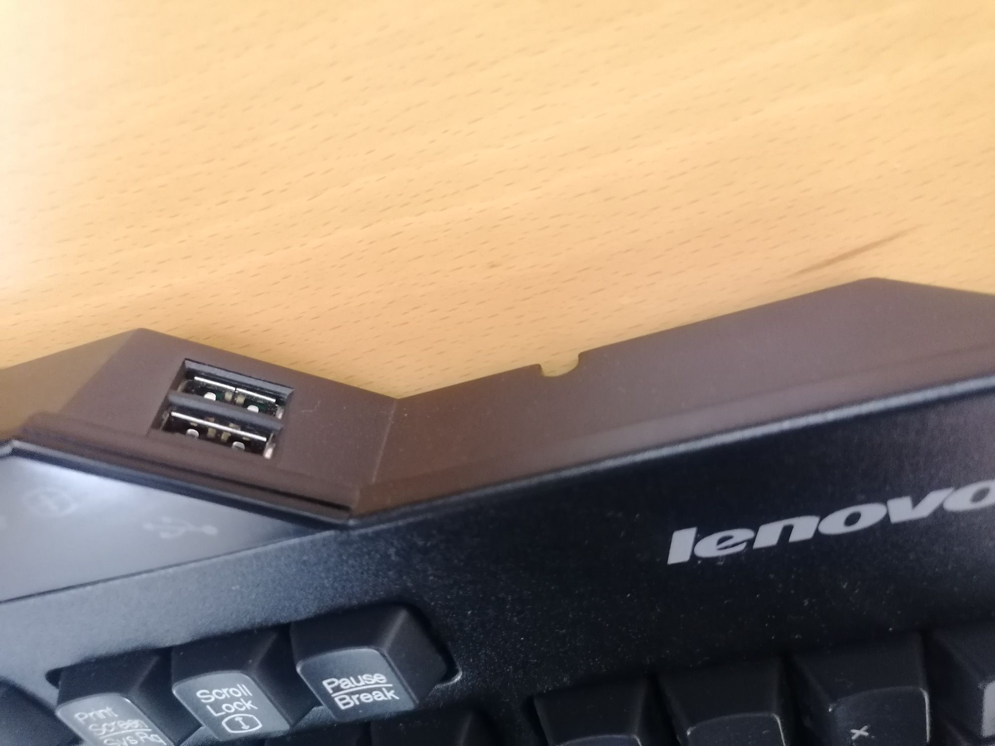 Teclado Profissional Lenovo USB SK-8815